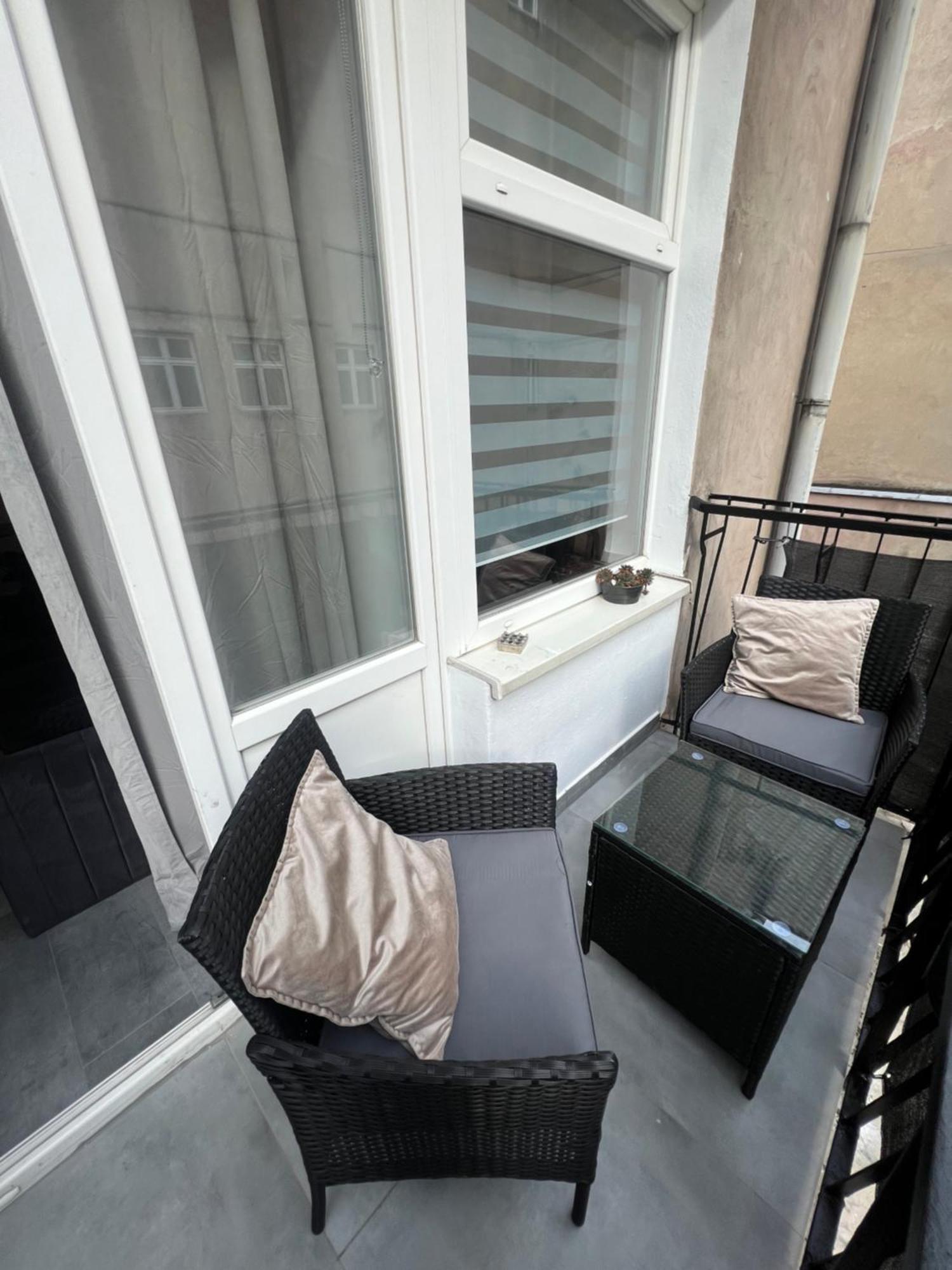 Loft W Centrum Z Jacuzzi Breslau Exterior foto